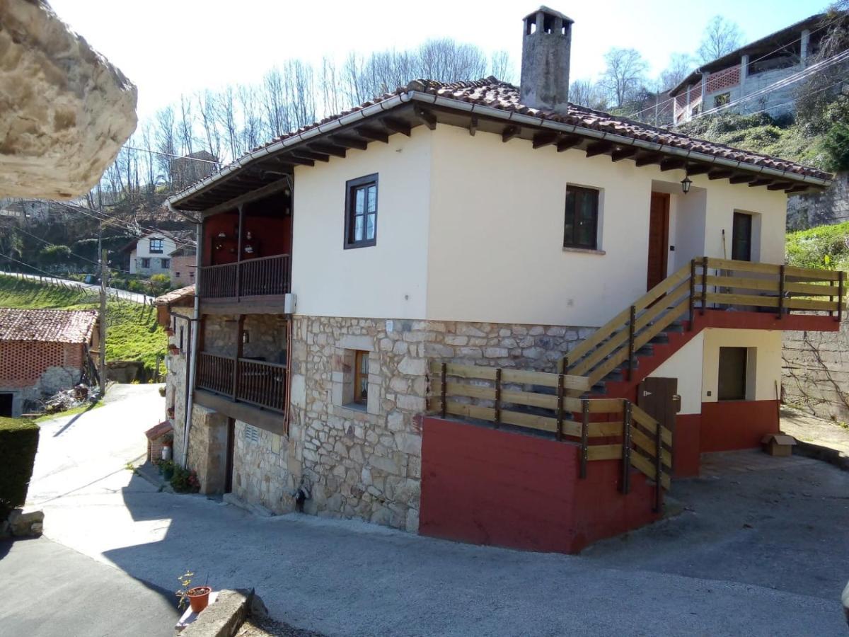 Los Balcones De Nieda Onís Екстериор снимка