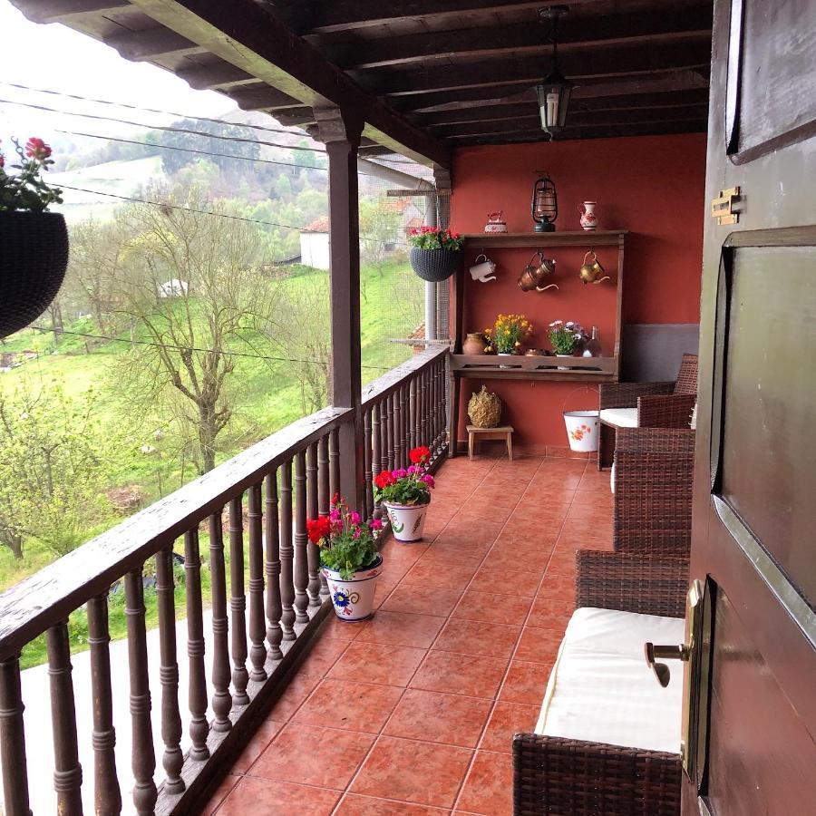 Los Balcones De Nieda Onís Екстериор снимка